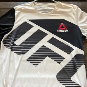 Old ufc Reebok shirt
